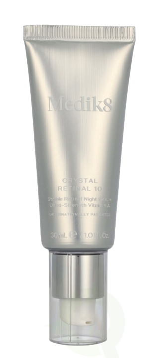 Medik8 Crystal Retinal 10 Night Serum 30 ml in the group BEAUTY & HEALTH / Skin care / Face / Night cream at TP E-commerce Nordic AB (D28257)
