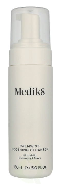Medik8 Calmwise Soothing Cleanser 150 ml in the group BEAUTY & HEALTH / Skin care / Face / Cleaning at TP E-commerce Nordic AB (D28261)