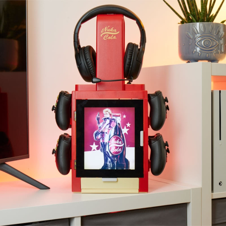 Numskull Fallout LIGHT Locker Nuka Cola in the group COMPUTERS & PERIPHERALS / GAMING / Gaming accessories at TP E-commerce Nordic AB (D28506)