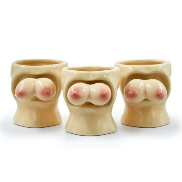 MikaMax Jiggle Me Drunk : 3-Glass Boob Shot Set in the group Sport, leisure & Hobby / Fun stuff / Fun stuff at TP E-commerce Nordic AB (D28549)
