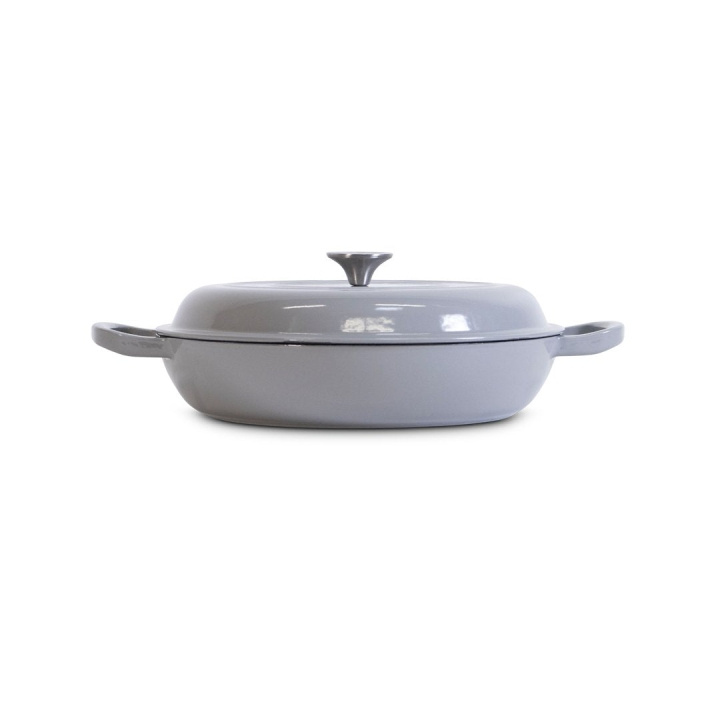 Sobczyk Enameled cast iron sauté pan - 30.5cm in the group HOME, HOUSEHOLD & GARDEN / Kitchen utensils / Pots & Pans at TP E-commerce Nordic AB (D29007)