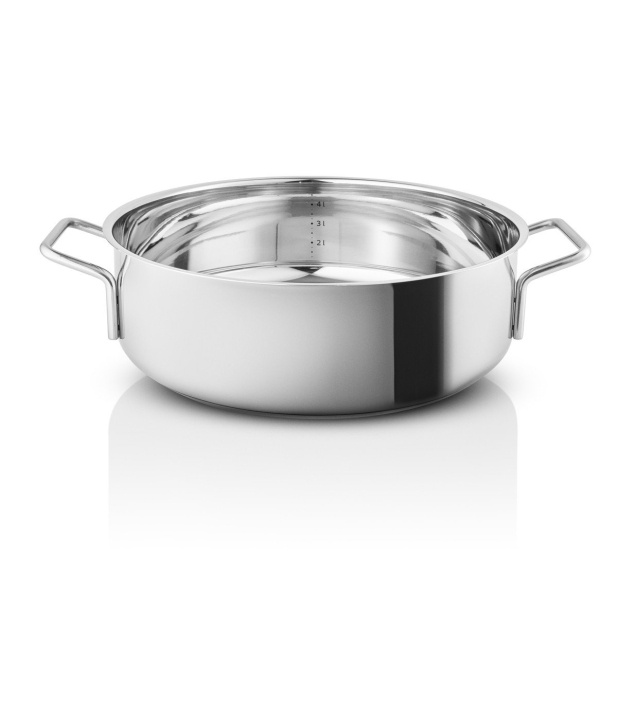 Eva Trio Stainless Steel Sauté Pot - 28cm in the group HOME, HOUSEHOLD & GARDEN / Kitchen utensils / Pots & Pans at TP E-commerce Nordic AB (D31055)