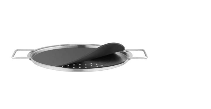 Eva Trio Draining Lid - Black/Steel - 24 cm in the group HOME, HOUSEHOLD & GARDEN / Kitchen utensils / Other kitchen tools at TP E-commerce Nordic AB (D31065)