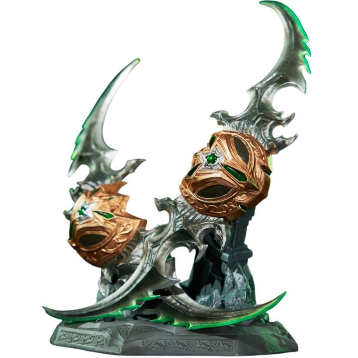 HEX Collectibles World of Warcraft 20th Anniversary Warglaives of Azzinoth Collector\'s Edition Replica in the group Sport, leisure & Hobby / Fun stuff / Collector\'s items at TP E-commerce Nordic AB (D31391)