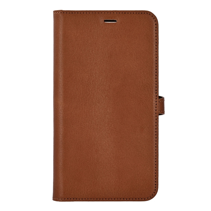 Buffalo Wallet Case 2-in-1 3 Card MagSeries Brown - iPhone 17 Pro Max in the group SMARTPHONE & TABLETS / Phone cases / Apple / iPhone 17 at TP E-commerce Nordic AB (D31745)