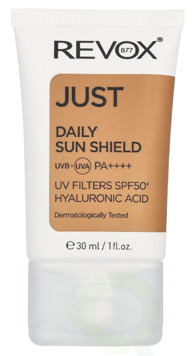 Revox B77 Just Daily Sun Shield 30 ml in the group BEAUTY & HEALTH / Skin care / Tanning / Sunscreen at TP E-commerce Nordic AB (D33790)