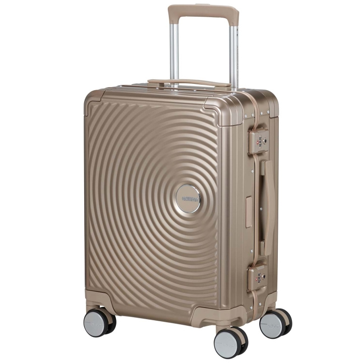 American Tourister Kabinväska Soundbox Aluminium 55 Bronze in the group Sport, leisure & Hobby / Travel accessories / Suitcases at TP E-commerce Nordic AB (D34371)