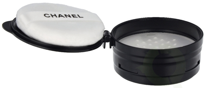 Chanel Poudre Universelle Libre Loose Powder - Refill 6 g #10 Light in the group BEAUTY & HEALTH / Makeup / Facial makeup / Powders at TP E-commerce Nordic AB (D35151)
