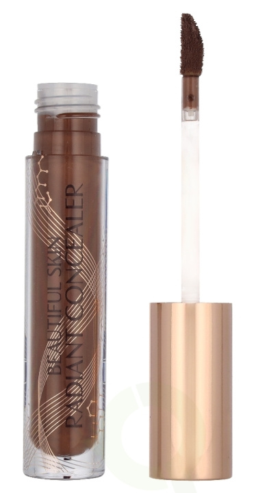 Charlotte Tilbury Beautiful Skin Radiant Concealer 7.2 g #17.5 Deep in the group BEAUTY & HEALTH / Makeup / Facial makeup / Concealer at TP E-commerce Nordic AB (D35425)