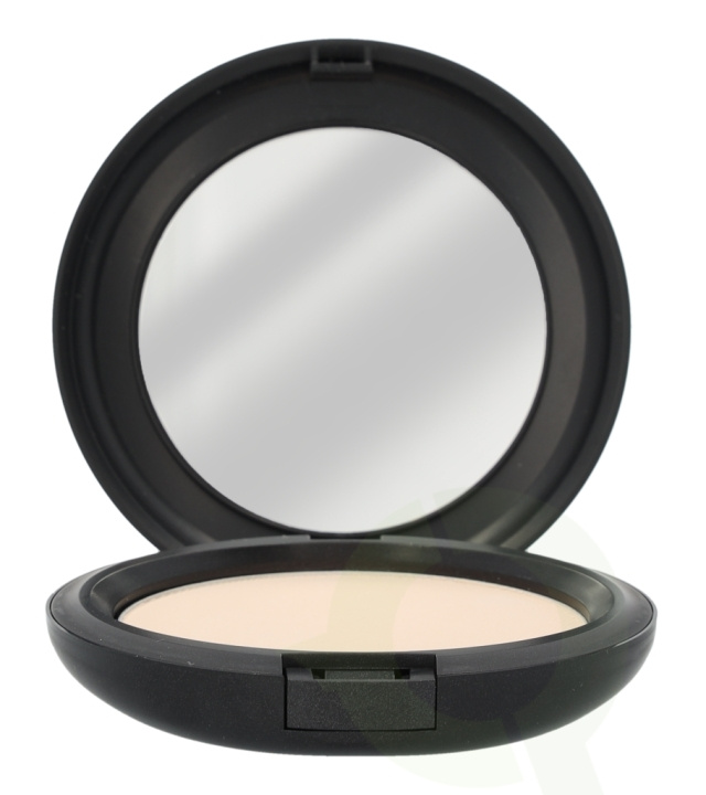 MAC Blot Powder Pressed 12 g in the group BEAUTY & HEALTH / Makeup / Facial makeup / Powders at TP E-commerce Nordic AB (D35511)