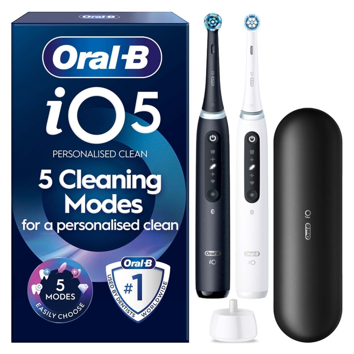 Oral B Eltandborste iO5 Matt Black/QuiteWhite Duo, TC in the group BEAUTY & HEALTH / Oral care / Electric toothbrushes at TP E-commerce Nordic AB (D35631)