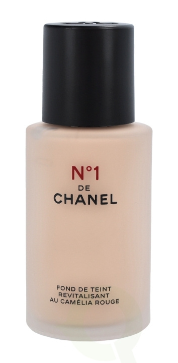 Chanel No 1 Revitalizing Foundation 30 ml B10 in the group BEAUTY & HEALTH / Makeup / Facial makeup / Foundation at TP E-commerce Nordic AB (D35928)