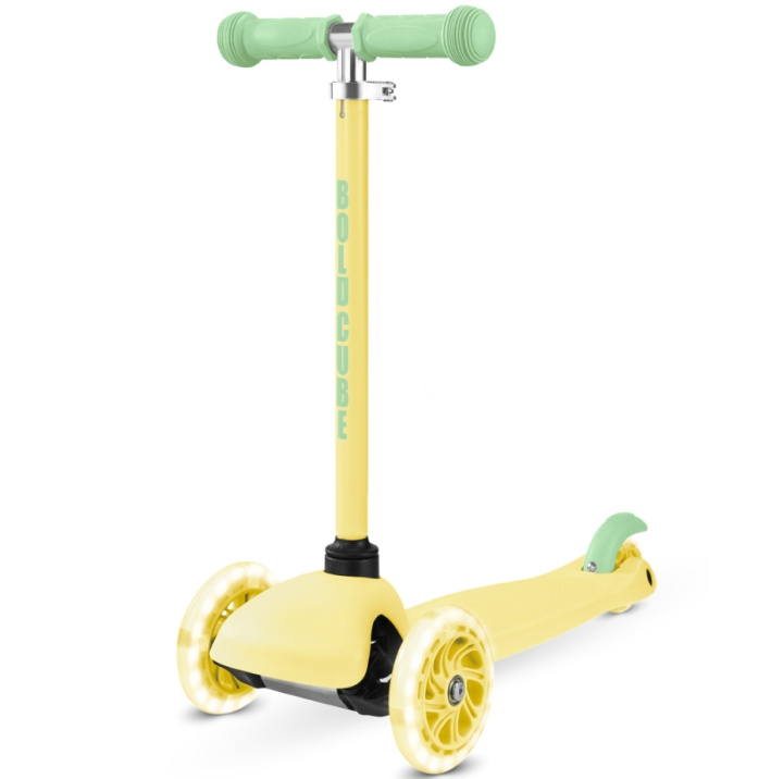 Bold Cube Children\'s Scooter - Tenny 3 Wheel Scooter Lemon (SKY005) in the group TOYS, KIDS & BABY PRODUCTS / Outdoor toys / Bicycles & Scooters at TP E-commerce Nordic AB (D37274)