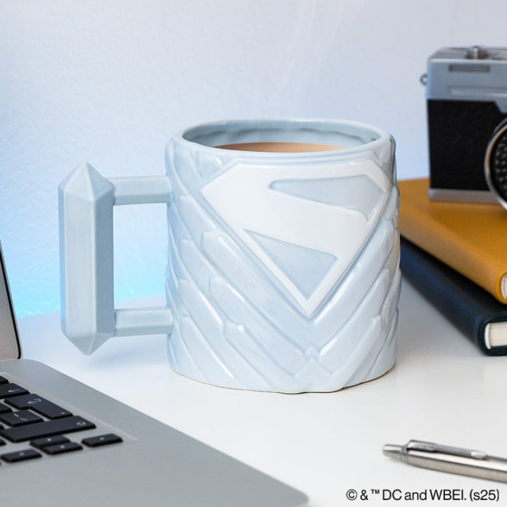 Paladone Fortress of Solitude Shaped Mug in the group Sport, leisure & Hobby / Fun stuff / Cups at TP E-commerce Nordic AB (D41159)