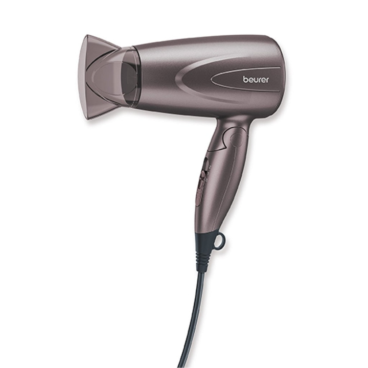 Beurer Compact and foldable hair dryer HC 17 - 3 Years Warranty in the group BEAUTY & HEALTH / Hair & Styling / Styling Tools / Hair dryer at TP E-commerce Nordic AB (D42594)
