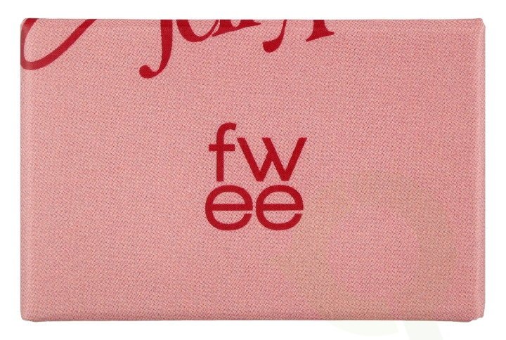 Fwee Lip & Cheek Glowy Jelly Pot 4 g JN03 Custard in the group BEAUTY & HEALTH / Makeup / Lips / Lipstick at TP E-commerce Nordic AB (D44172)