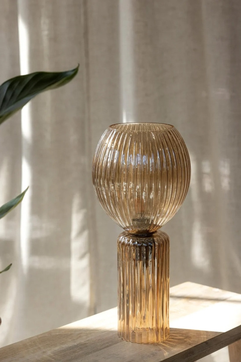 Markslöjd Bordslampa Toulipa 108851 Markslöjd in the group HOME ELECTRONICS / Lighting / Table lamps at TP E-commerce Nordic AB (D45978)