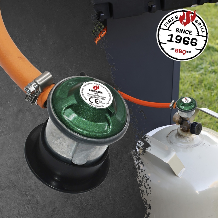 Landmann Regulatorset 30mbar 1077G Landmann in the group HOME, HOUSEHOLD & GARDEN / Garden products / Barbeque & Accessories at TP E-commerce Nordic AB (D45982)