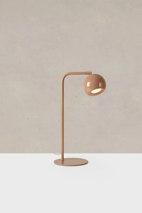Markslöjd Skrivbordslampa POP 109033 Markslöjd in the group HOME ELECTRONICS / Lighting / Table lamps at TP E-commerce Nordic AB (D46004)