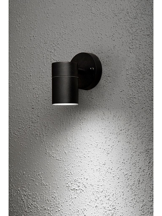 Konstsmide Vägglampa 7572-750 Modena Konstsmide in the group HOME, HOUSEHOLD & GARDEN / Electricity & Lighting / Outdoor lighting at TP E-commerce Nordic AB (D46078)