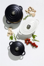 Orrefors Jernverk cast iron pot, 5 liters, black