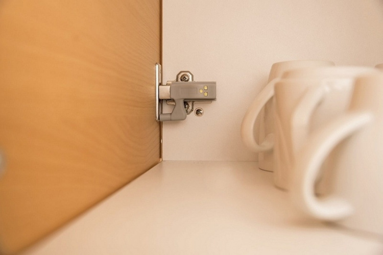 LED cabinet lighting, push-button switch