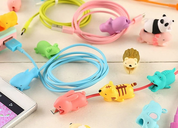 Buy Animal bite, Krabat, Kabelskydd, Grå Hajen Gösta