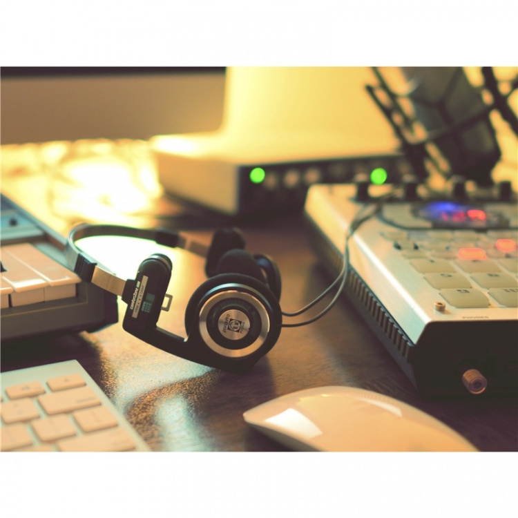 Stereo OnEar Headphone Porta Pro, Classic Stereo OnEar Headphone Porta Pro, Classic