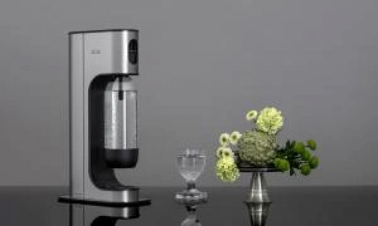 AGA Aqvia Exclusive Steel Black including 2 bottles + kolsyrepatron