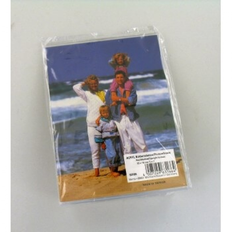 Hama ait Frame, acrylic, port rait format, 13 x 18 cm