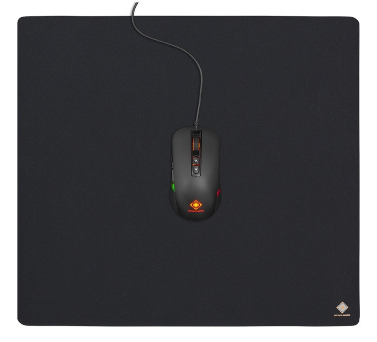 DELTACO GAMING Mousepad L, 450x400x4mm, fabric coated, black