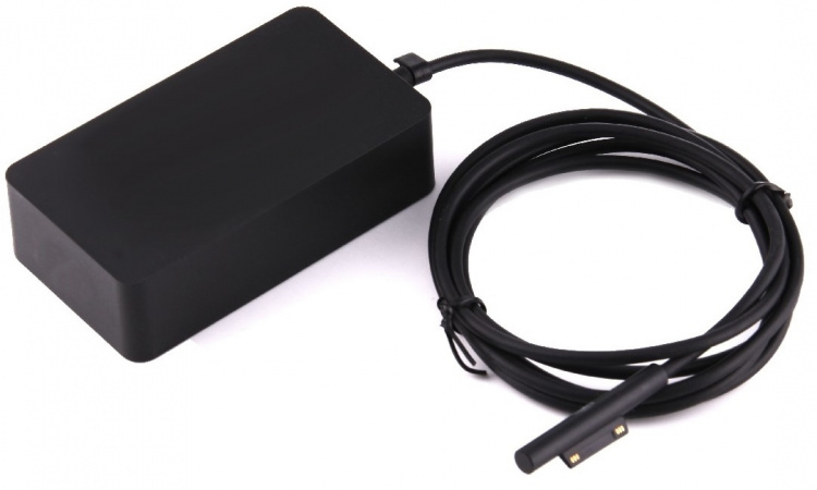 <p>Comes complete with power cable</p><ul><li>Voltage: 15 Volt</li><li>Current: 1.6 A</li><li>Capacity: 24 W</li><li>Dimensions: 6.5 x 4.5 x 3 cm</li></ul><p>Make sure you get the right plug size!</p><p><strong>Also check that you get the right size of th