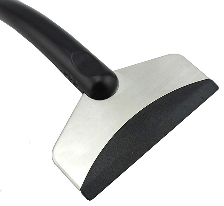 Ice scraper with ergonomic handle