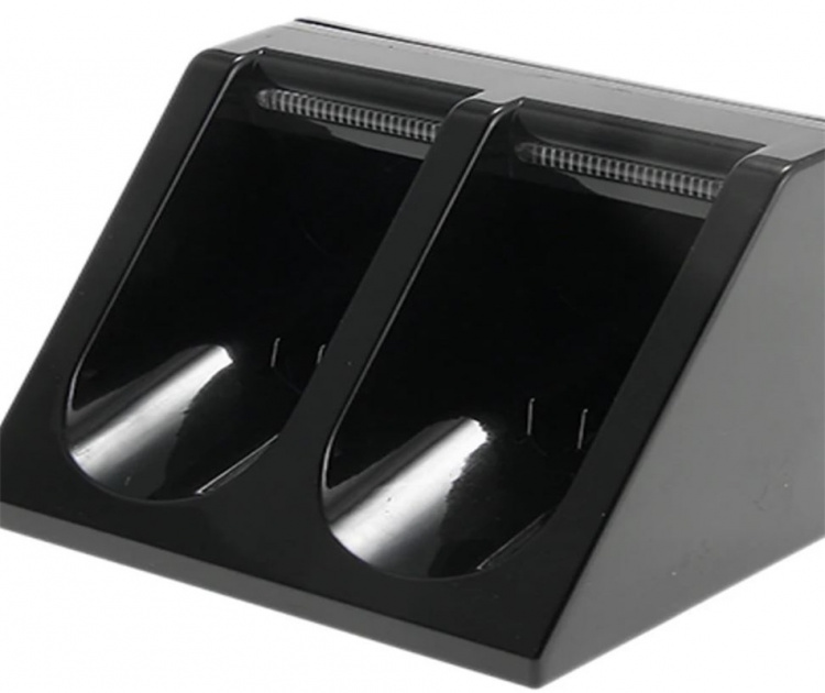 Wii Dock + 2x battery for Nintendo Wii/Wii U controller, Black