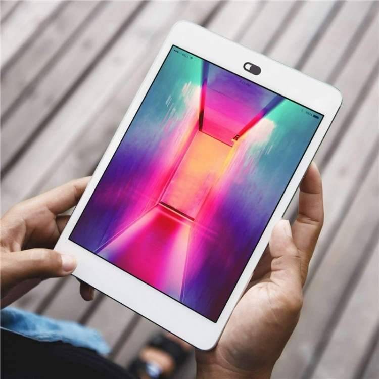 Plastic camera protection for webcam, smartphone or tablet