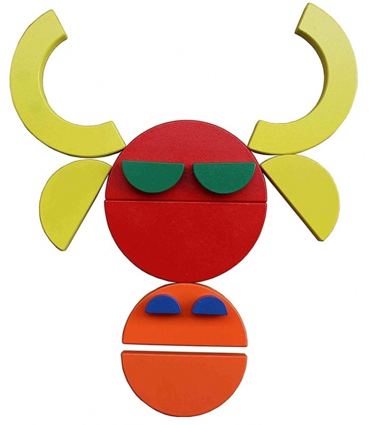 Creative puzzle with circles Creative puzzle with circles