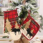 Pot holder with decorative Christmas motif