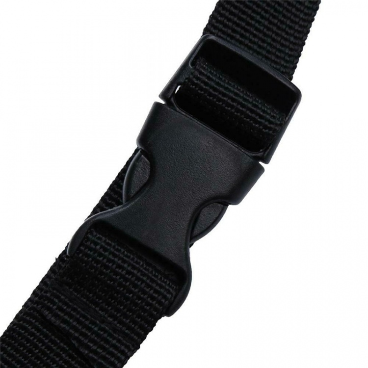 Practical kick protection for the car