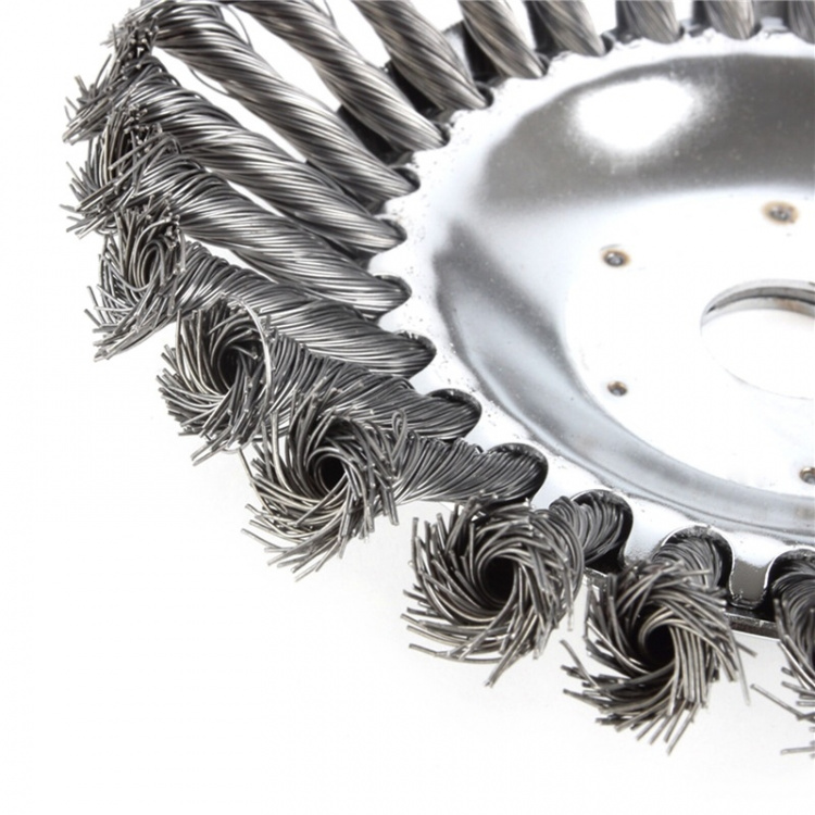 Stålborste till röjsåg