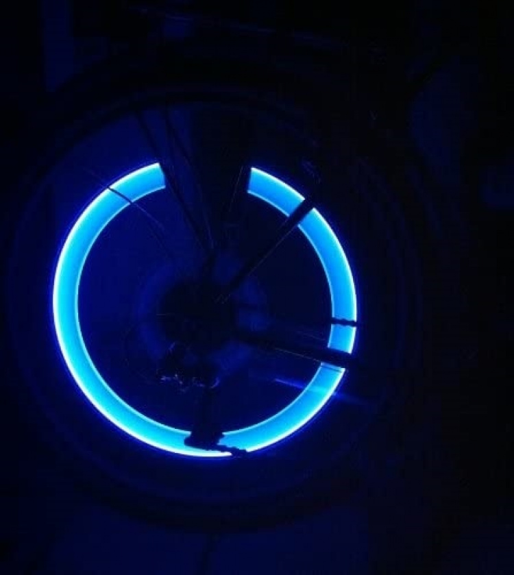 Bicycle wheel light, Blue