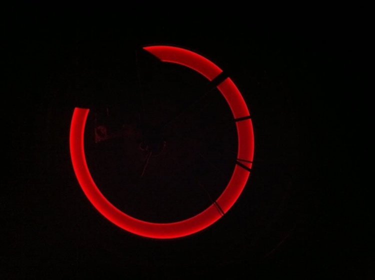 Bicycle wheel lighting, Red