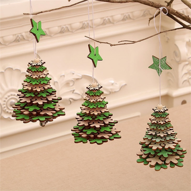 Christmas tree with wooden star, Green