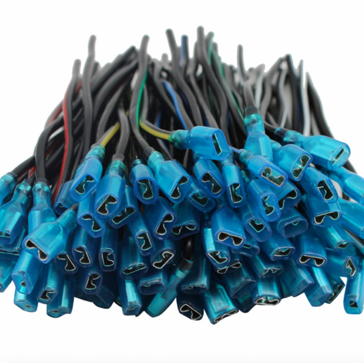 Flat pin sleeve insulated with cable 13cm, 100 pieces.