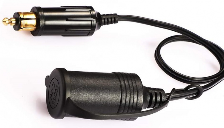 European DIN plug to cigarette lighter socket adapter, 12-24V