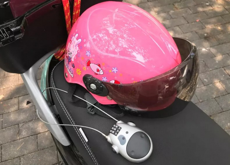 Multifunctional lock, silver Multifunctional lock, silver