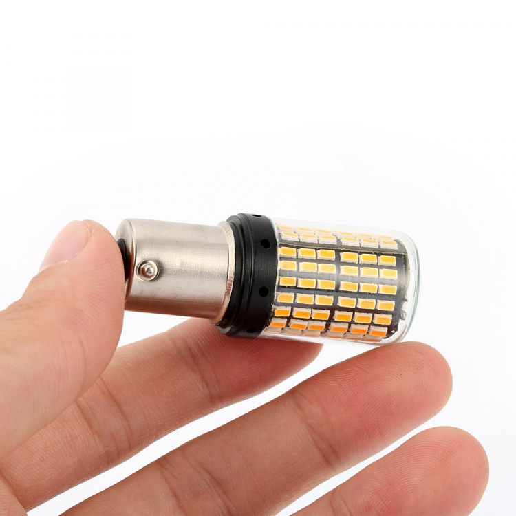 Highlight brake light decoding anti-stroboscopic, yellow Highlight brake light decoding anti-stroboscopic, yellow