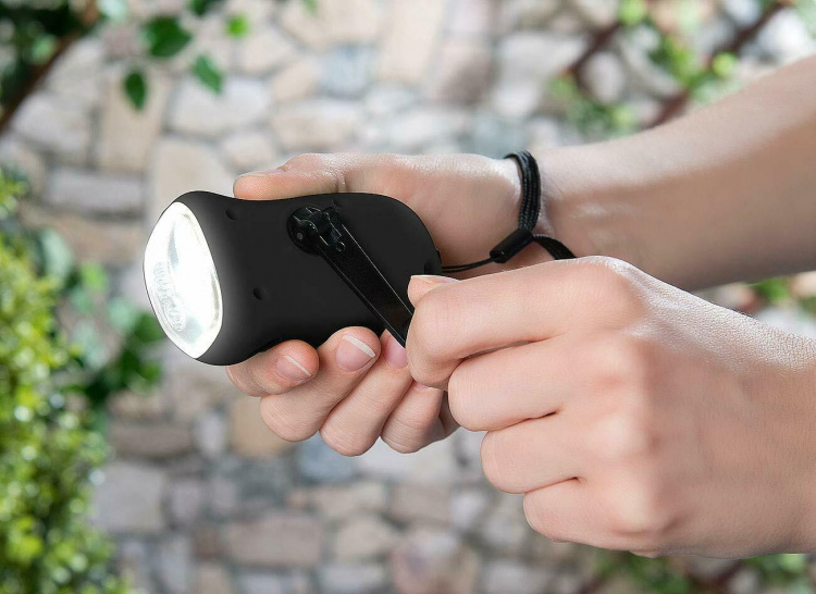 Hand-powered LED flashlight, Black