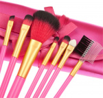 Professional gentle makeup brushes, 7-pack, pink. Professional gentle makeup brushes, 7-pack, pink.