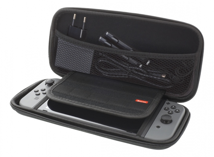 DELTACO GAMING Nintendo Switch hard carry case, 5 slots for games