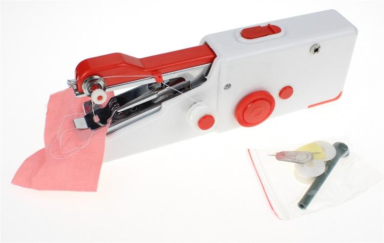 Cenocco CC-9073: Easy Stitch Handheld Sewing Machine, Red Cenocco CC-9073: Easy Stitch Handheld Sewing Machine, Red